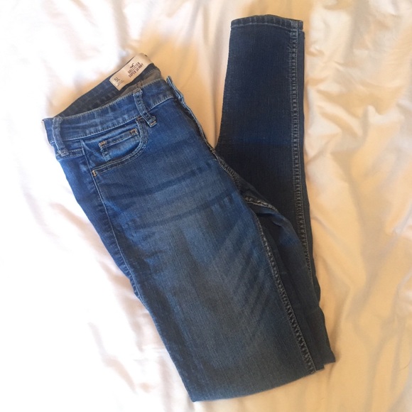 Hollister Denim - Hollister Super Skinny Low Rise Jeans
